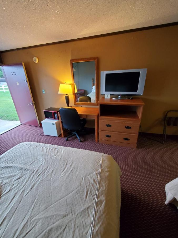 Gray Plaza Motel West Frankfort Exteriér fotografie